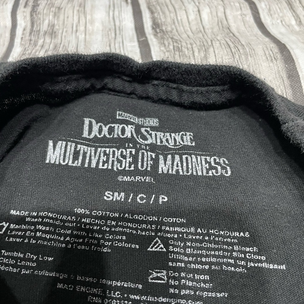 Adult small Marvel Doctor Strange Multiverse of madness fraphic short great cond - Picture 5 of 5
